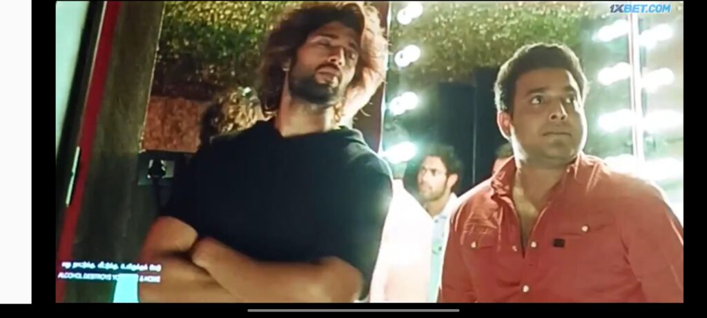 vijay dress in liger movie